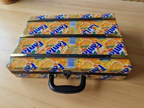 Recyclingkoffer aus senegal - aus,