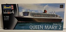 Revell Queen Mary 2 1:700