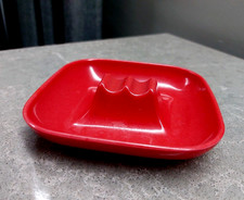 Vintage seltener roter quadratischer Aschenbecher aus Ornamin-Kunststoff