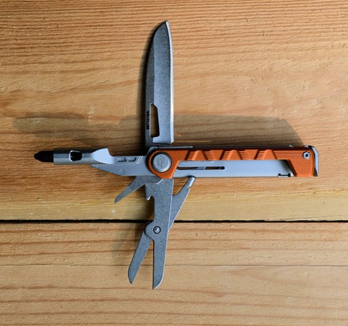 Gerber armbar drive - armbar, orange