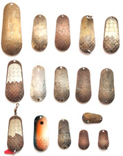 16 alte Blinker DAM EFFZETT 5 bis 39 g aus Messing u. Kupfer Länge: 30-83 mm