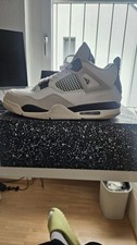Nike Air Jordan 4 Retro
