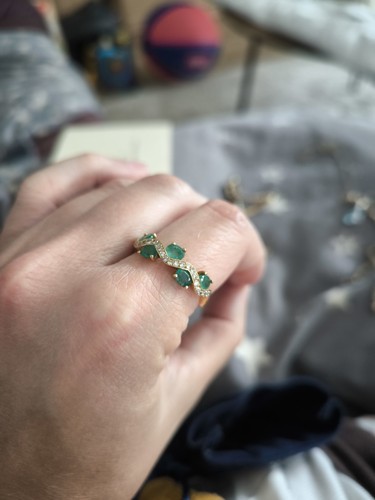 Wunderschöner goldring mit - wunderschöner,
