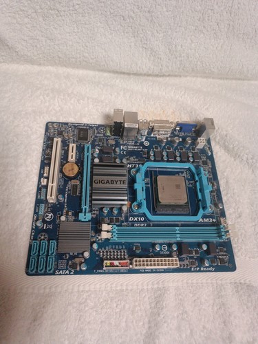 Mainboard gigabyte - mainboard,