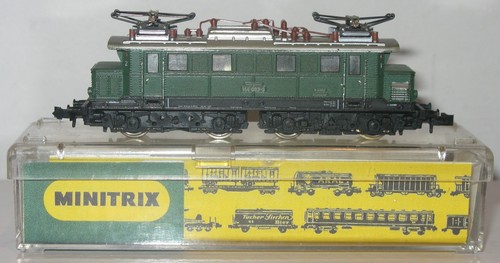 Minitrix 2033 grüne - n,