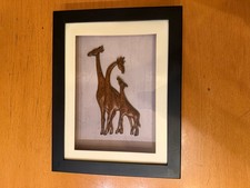 3D Wandbild Giraffe im Rahmen – Handarbeit – Holzmotiv Afrika Deko Kunst