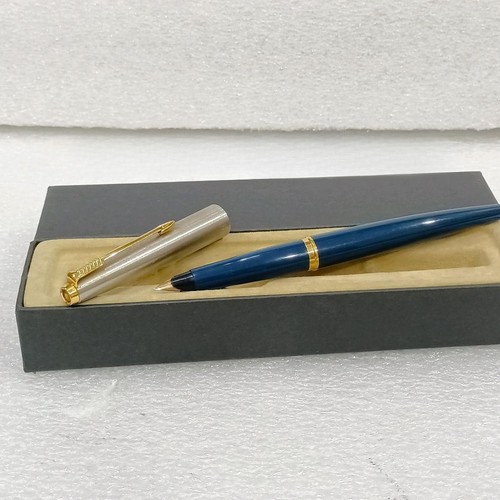 Vintage parker fountain pen - parker,