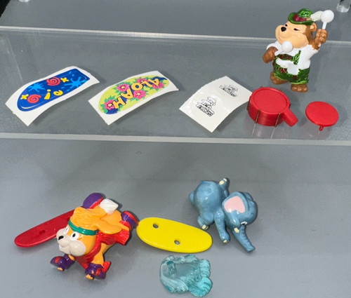 Figuren mit aufkleber auf - 3,