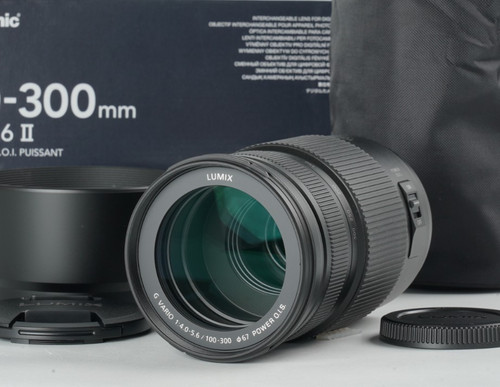 Near mint panasonic lumix - panasonic, g