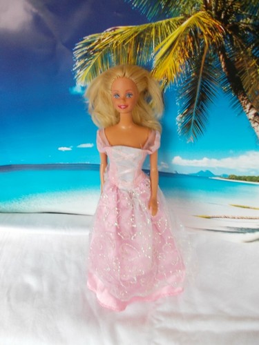 Barbie puppe mit - puppe,,