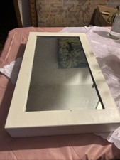 Alter großer massiver schwerer SCHLÜSSELKASTEN mit Spiegel, weiß, mit Mängel