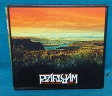 CD Album: Pearl Jam - Live at