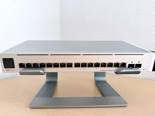 Usw pro max 16 port - –,