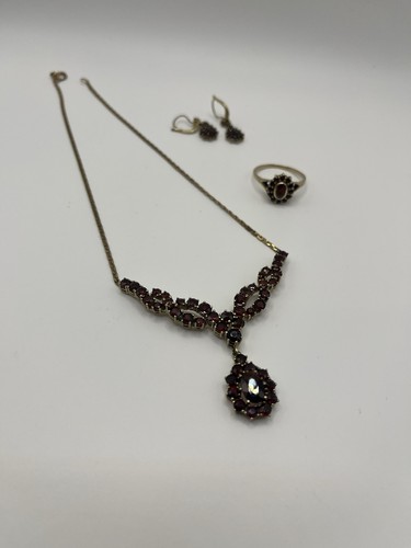 Altes granaten set echt - set,