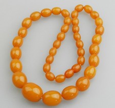 2 alte Bakelit Oliven Ketten - kein Bernstein - Amber Butterscotch