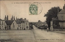 CPA Le Mesle Le Mêle sur Sarthe Orne, Place du marché, Rue Saint Aubin - 4754718