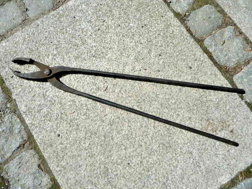Große antike schmiedezange - antike,