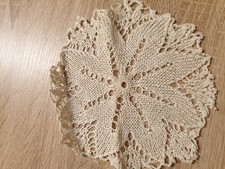 Tischdecke,  1 Deckchen 