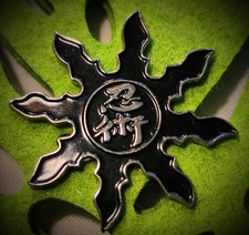 Wurfstern Ninja Shuriken Pin