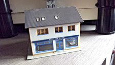 H0 Geschäftshaus Autohaus