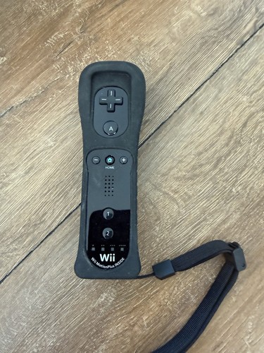 Nintendo wii remote - remote, controller