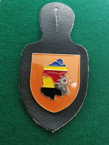 Brustanhänger