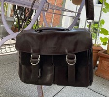 BREE kleine Umhängetasche wie