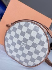 Louis Vuitton Boite Chapeau PM