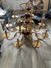 12-flammiger Kronleuchter, vergoldet