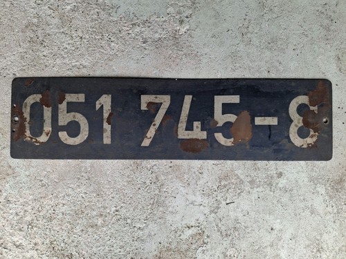 Original lokschild 051 - 051, 745-8