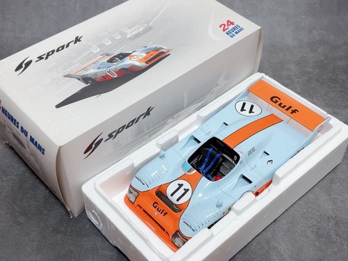 Spark gulf mirage gr8 - 1/18,