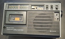 Vintage 3-Band Portable Radio