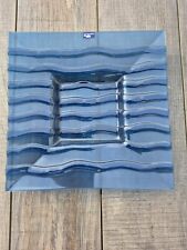 LEONARDO Glasteller Obstschale Glas- Dekoschale blau Wellenoptik 35 x 35 cm