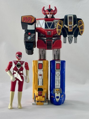 Megazord punching fist - megazord,