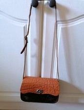 DDR Brottasche aus Leder für