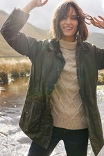 BARBOUR Olive Classic Beadnell