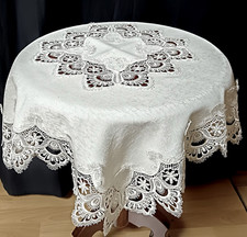 Festliche Tagesdecke Weiß