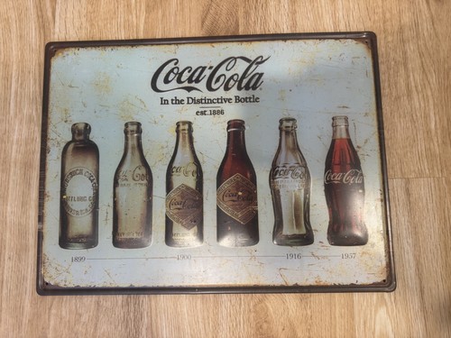 Coca cola the distinctive - in,