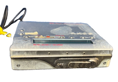 Sony r900 walkman - sony, md