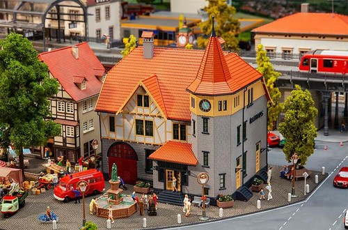 Faller 130649 rathaus mit - -,
