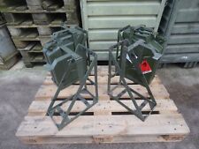 Kanisterhalterung , Kanisterhalter Stahl   mit und ohne 20 L Kanister Bundeswehr