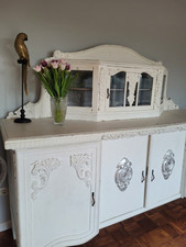 Altes Buffet Eichenbuffet geweißt mit Facettenschliff 