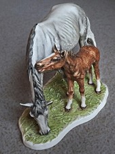 Goebel Pferd mit Fohlen Nr