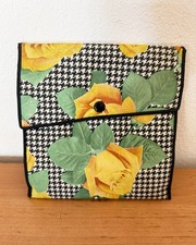 Orginal 50er Jahre Strumpftasche Strumpfaufbewahrung  Rosenmuster Vintage