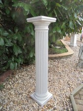 Säule 113 cm hoch Steinguss