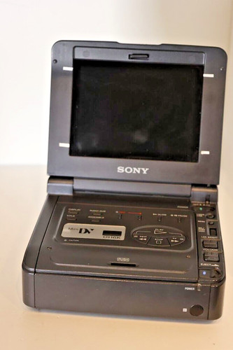 Sony d900e mini walkman - sony,