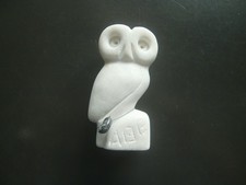 Eule Schneeeule Steinfigur massiv- Deko Figur  10,5cm- Signatur AOE