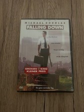 Falling Down - Ein ganz