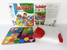 Twister – MB Spiele 2004 –