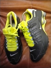 Tolle Nike Shox Herrenschuhe